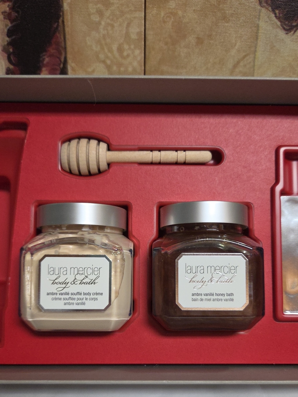 Laura Mercier Cream and Ambre Vanille Bath Set